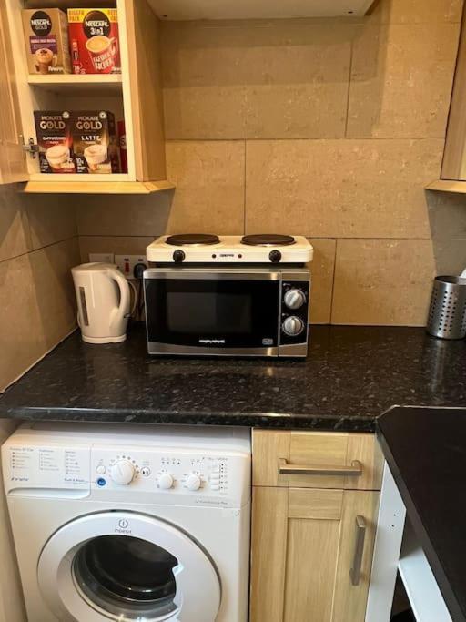001- Lovely 3-Bedroom Very Close To Oxford Street London Exterior foto