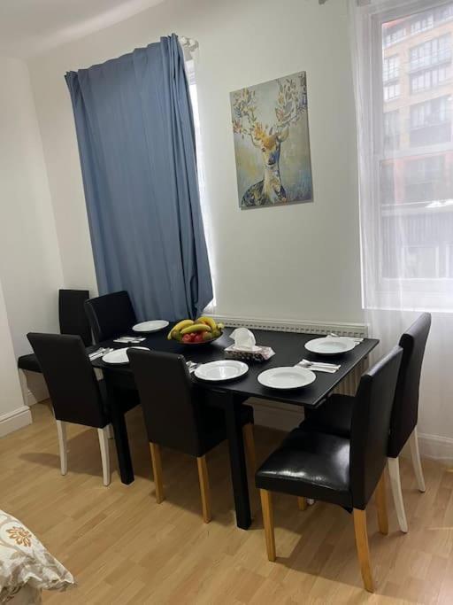 001- Lovely 3-Bedroom Very Close To Oxford Street London Exterior foto